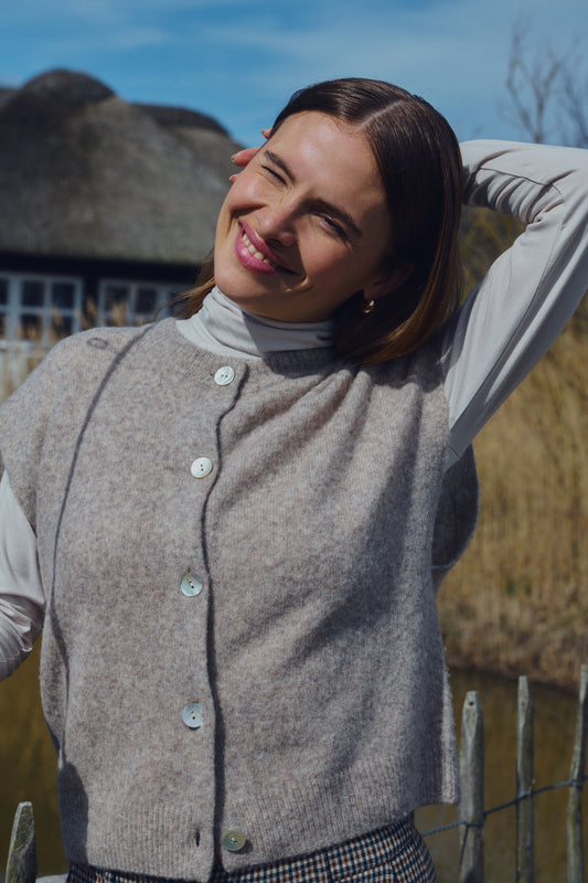 Liana Rollneck - Moonbeam