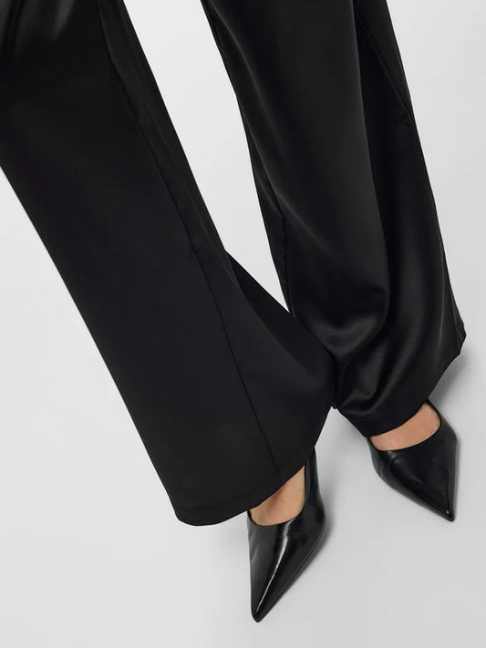 Evy Satin Buksur - Svart