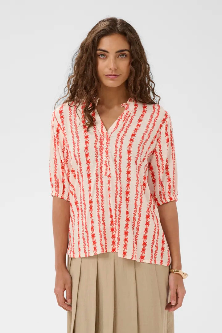Hollie Blusa - Coral/White Graphic