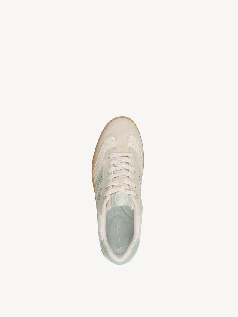 Sneakers - Mint Detail