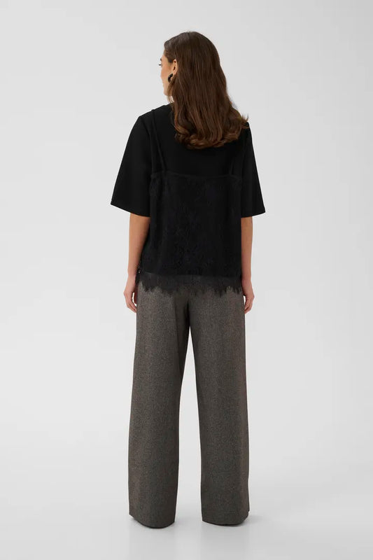 Karla Chabrina T-shirt - Black