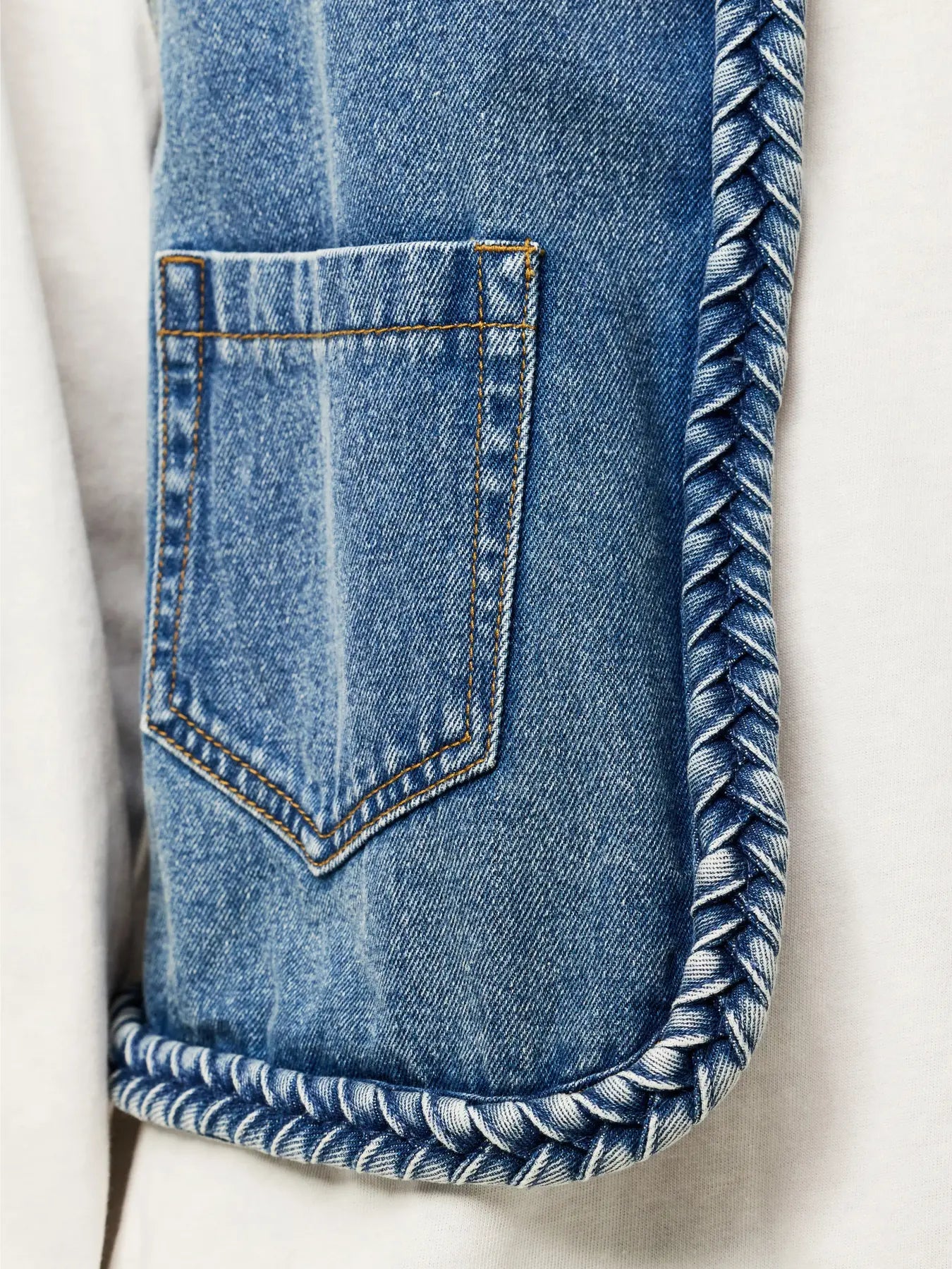 Bell vestur - Light Blue Denim