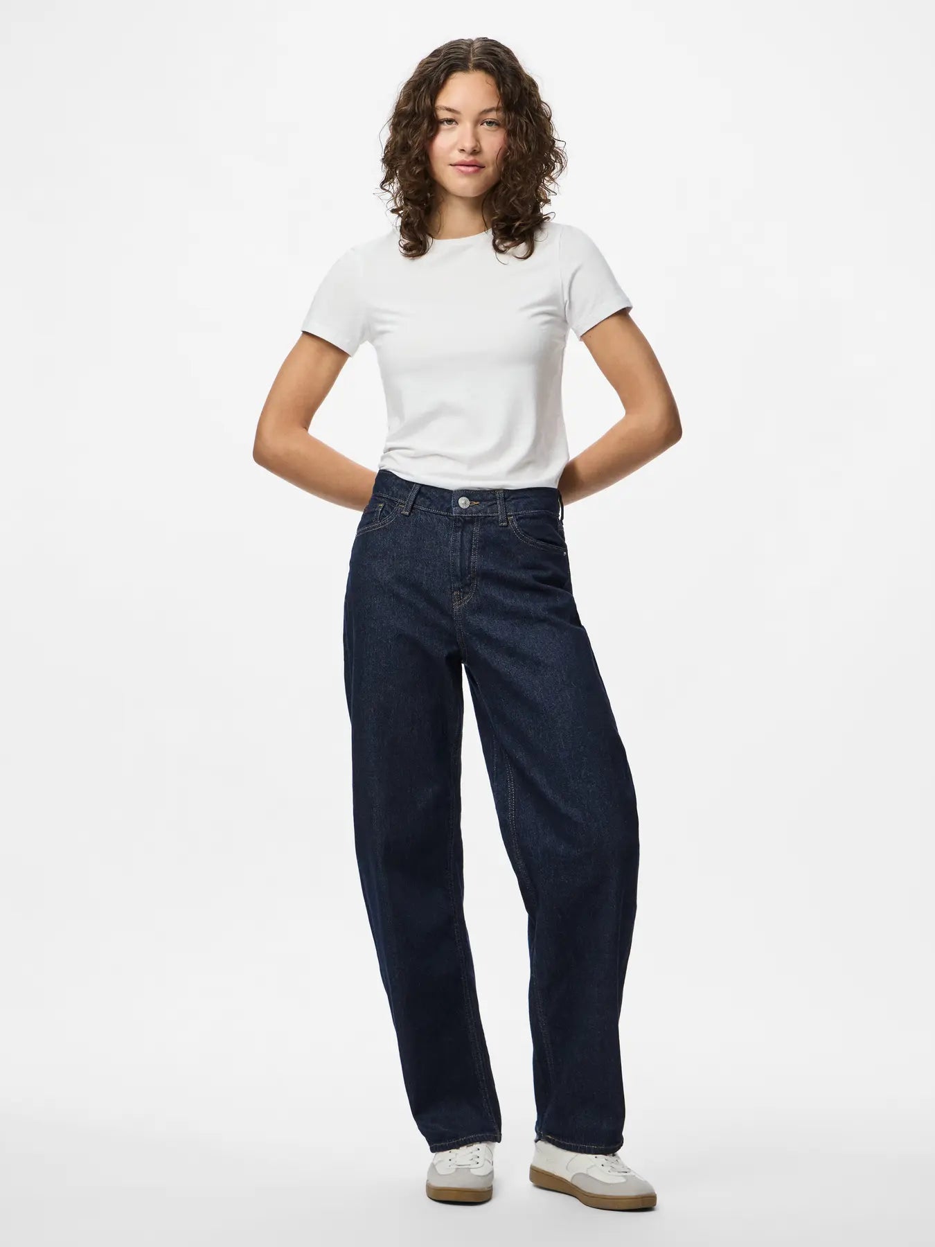 Grace Barrel Jeans - Dark Blue